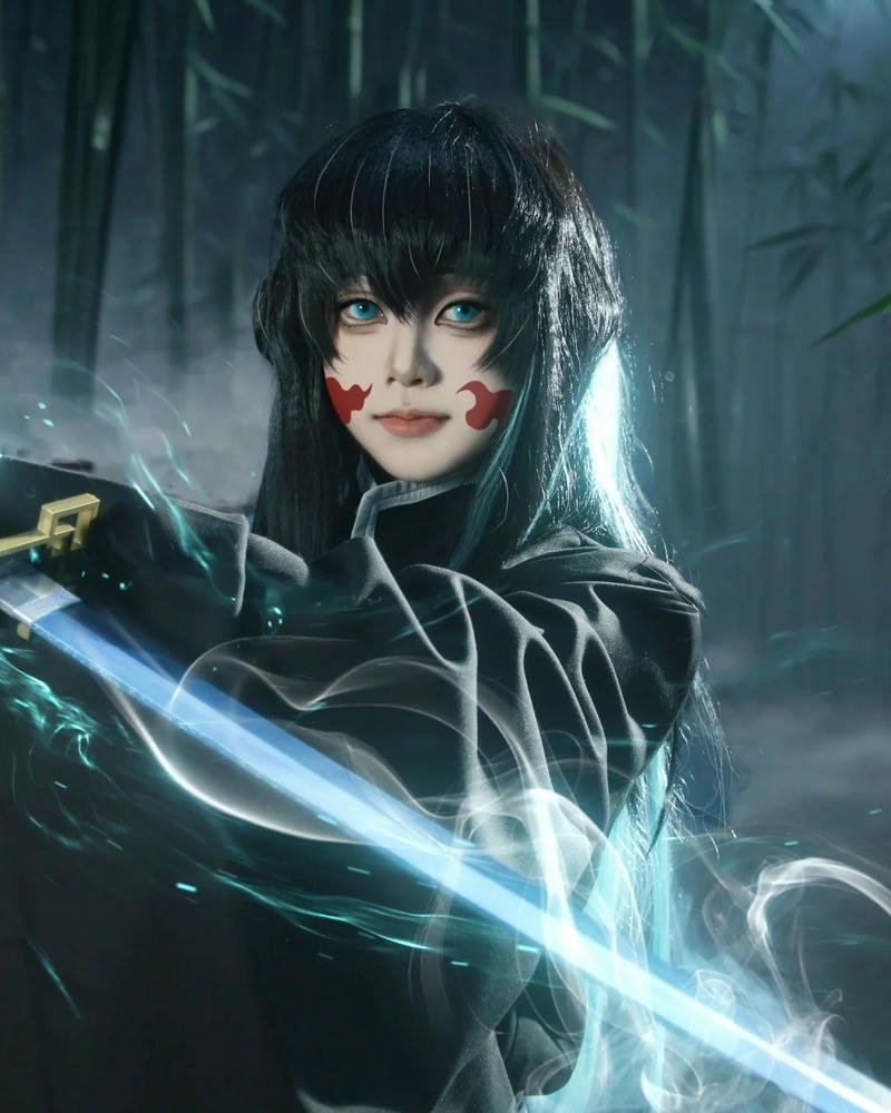 Hà Trụ Cosplay 28
