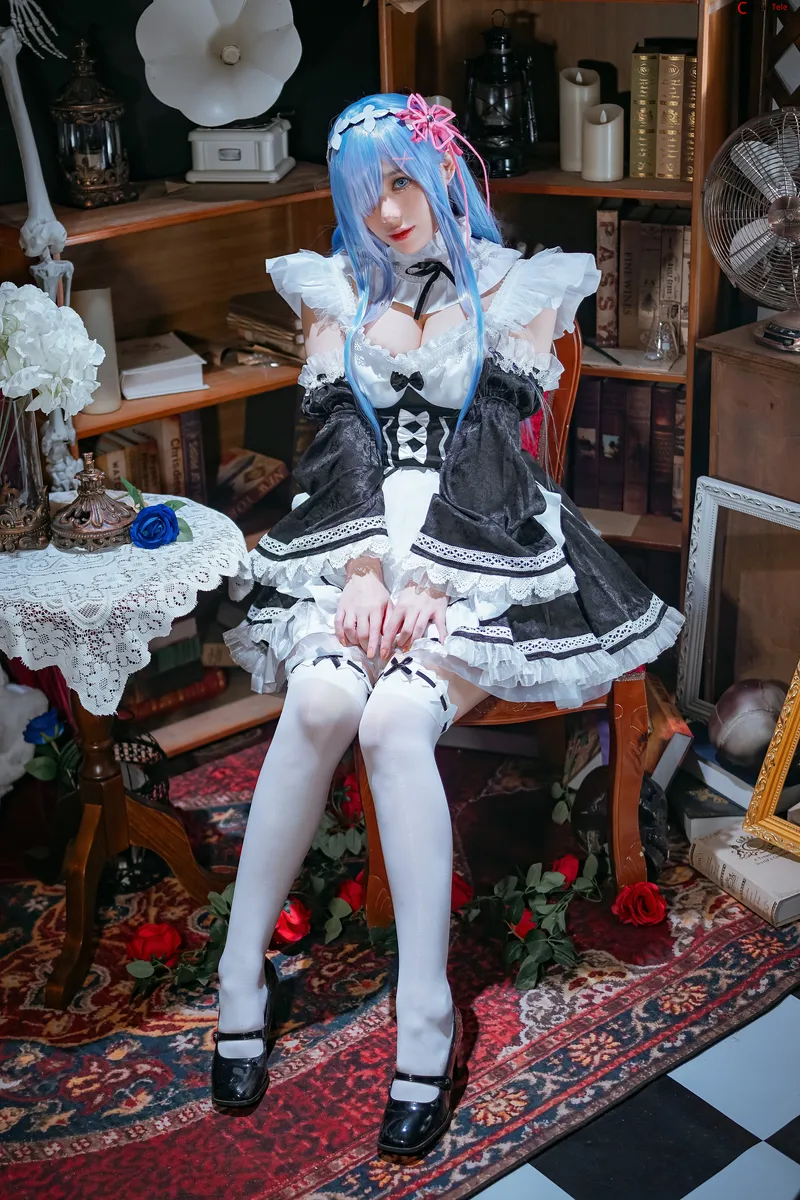 Jiu Yan cosplay Rem ReZero 1 result