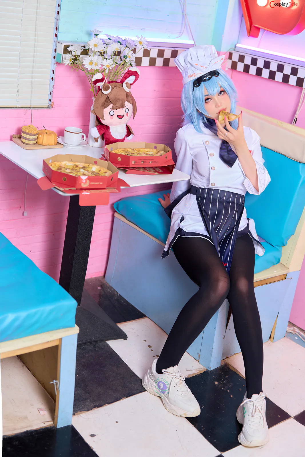 Joyce cosplay Eula Pizza 2