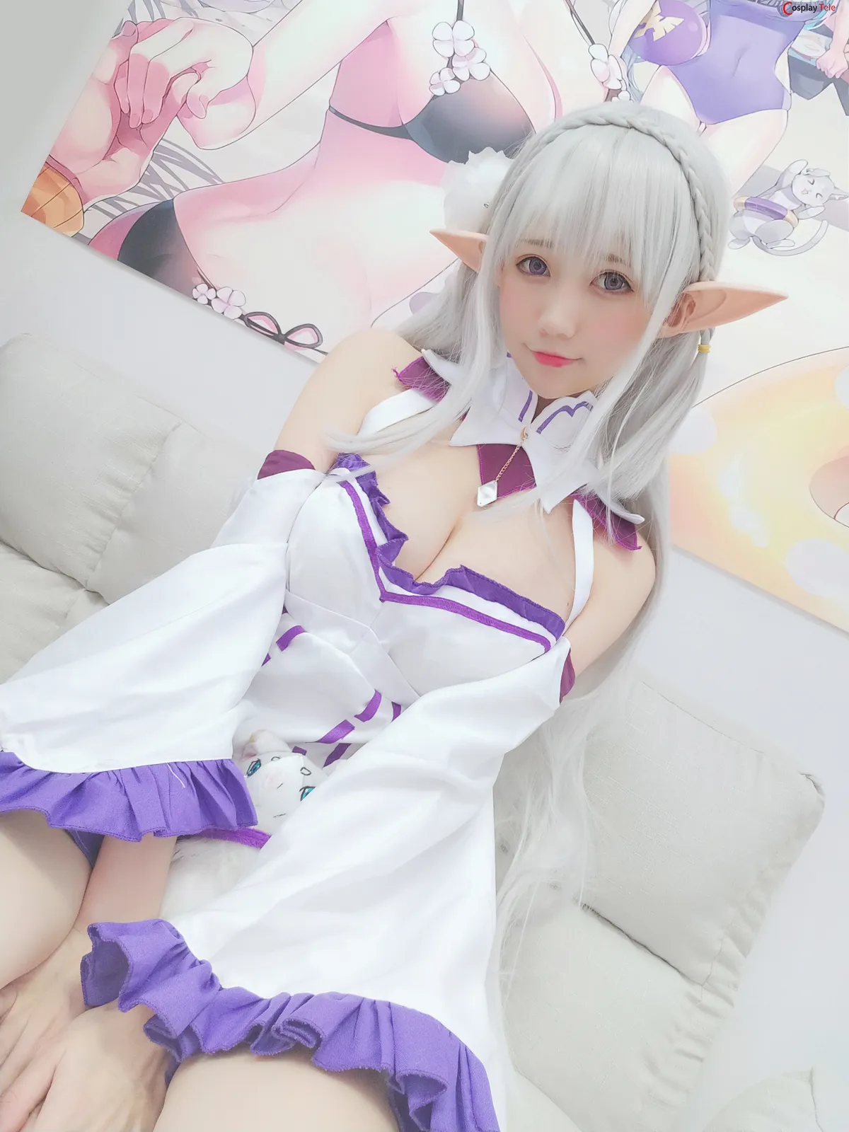Nagisa cosplay Emilia 23