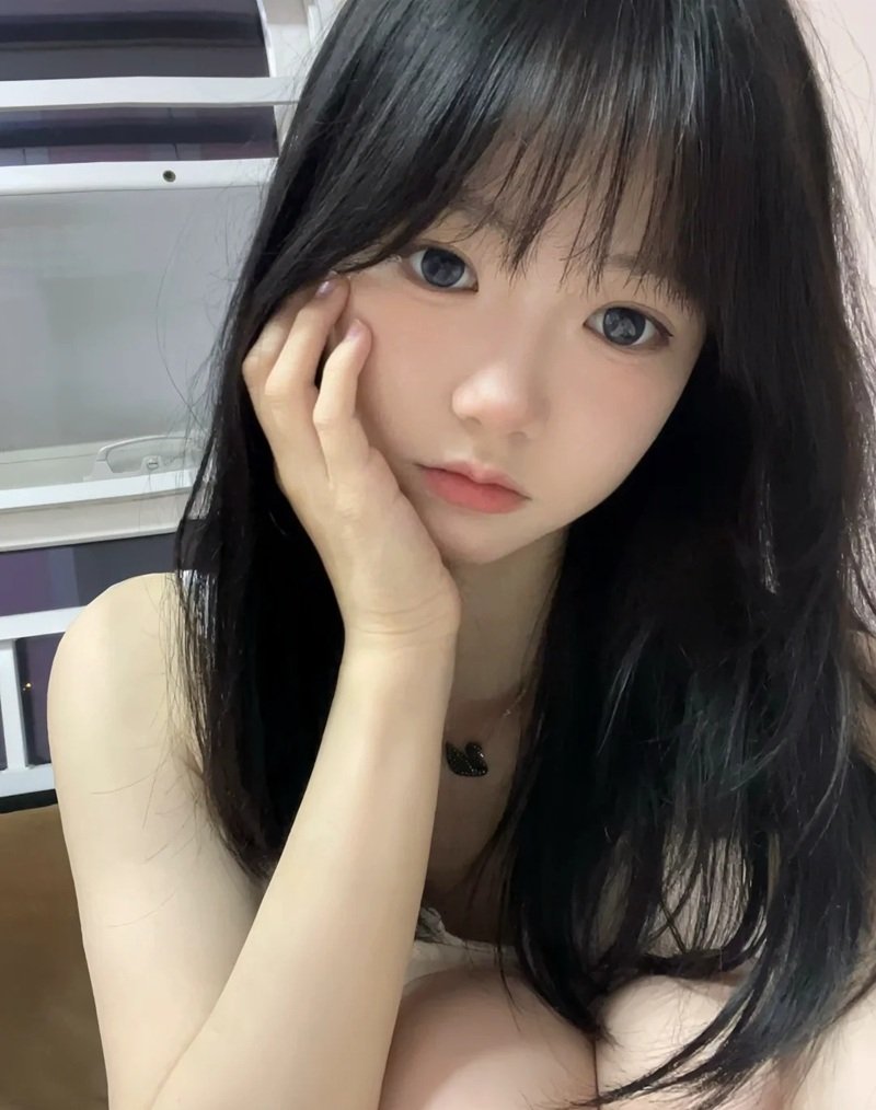 gái xinh mặc váy 12