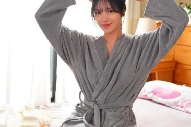 hinh anh Karen Kaede 1
