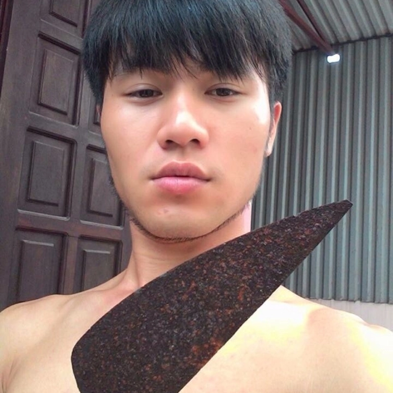 meme cầm dao 32